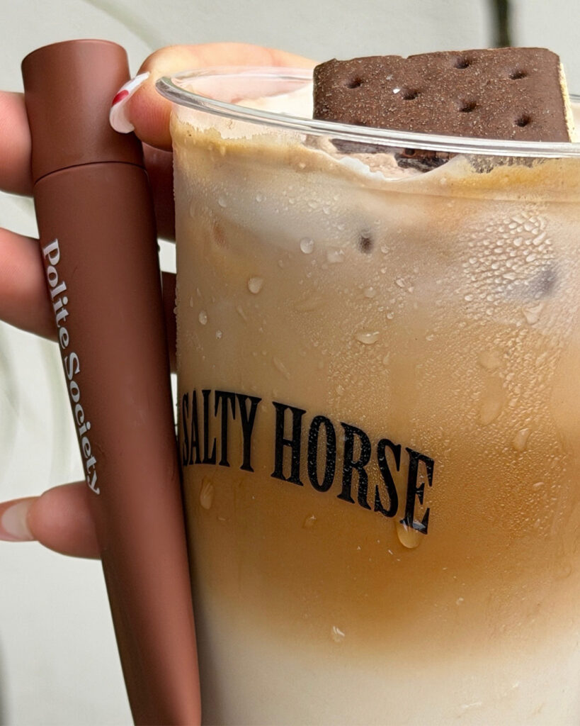 salty horse gallery 4